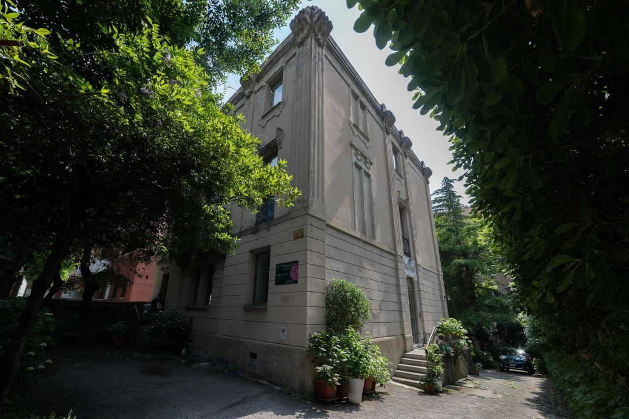 Le Ortensie Di Via Rossetti Bed & Breakfast Trieste Bagian luar foto
