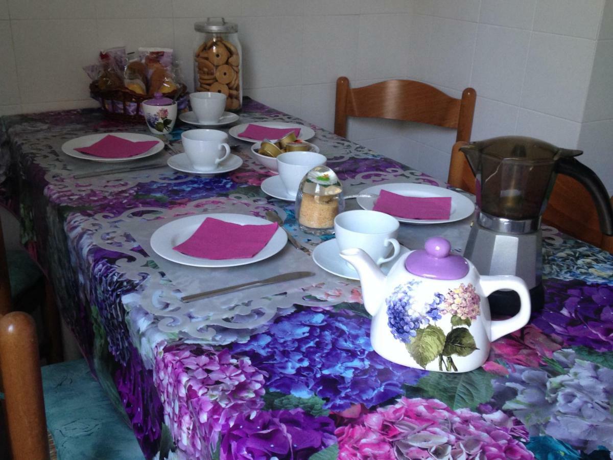 Le Ortensie Di Via Rossetti Bed & Breakfast Trieste Bagian luar foto