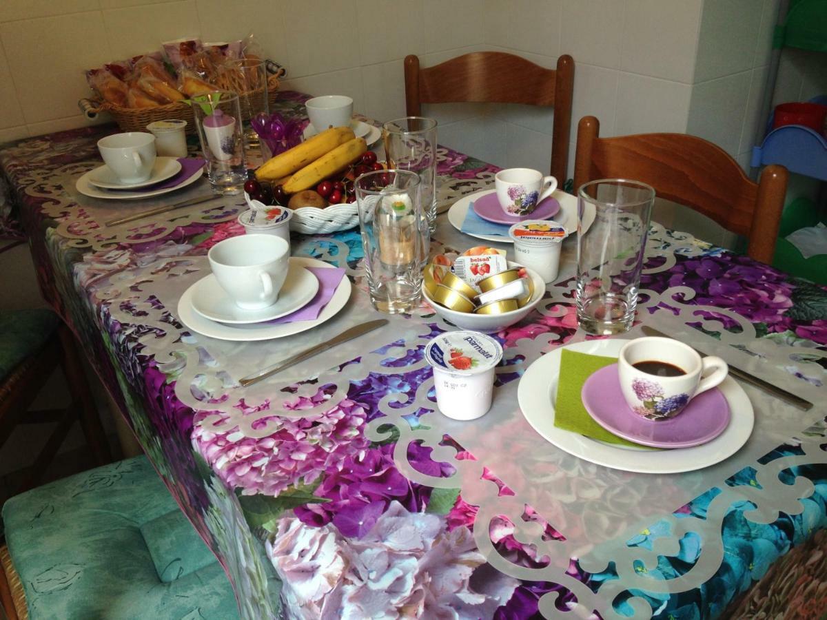 Le Ortensie Di Via Rossetti Bed & Breakfast Trieste Bagian luar foto
